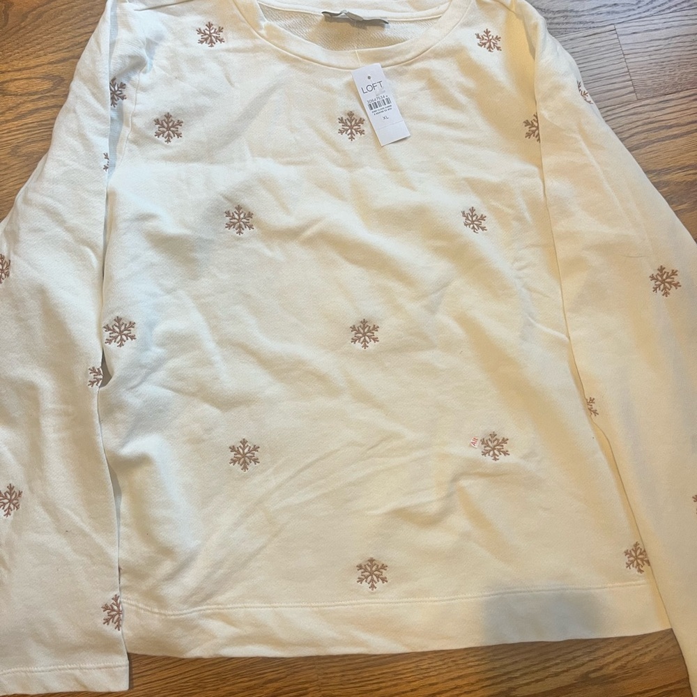 NWT Loft Snowflake Sweatshirt